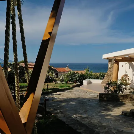 Amoreddu Bed & Breakfast 3*