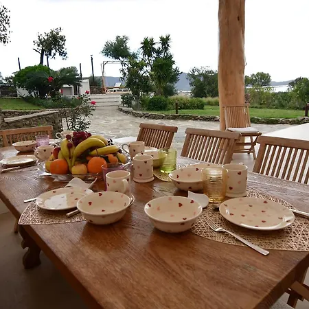 Bed & Breakfast Amoreddu 3*