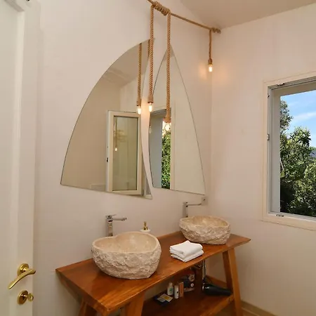 Amoreddu Bed & Breakfast 3*